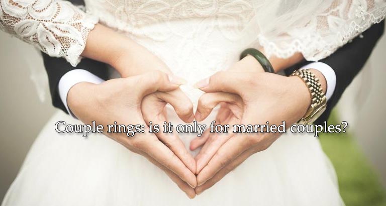 Couple rings: is it only for married couples?